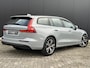 Volvo V60 2.0 B4 Essential Edition Climate / park assist / Driver assist /  18 inch.