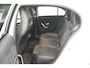 Mercedes-Benz A-klasse 180 Business Solution AMG (SFEERVERLICHTING, ACHTERUITRIJCAMERA, STOELVERWARMING, NAVIGATIE, SENSOREN)