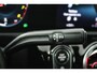 Mercedes-Benz A-klasse 180 Business Solution AMG (SFEERVERLICHTING, ACHTERUITRIJCAMERA, STOELVERWARMING, NAVIGATIE, SENSOREN)