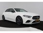 Mercedes-Benz A-klasse 180 Business Solution AMG (SFEERVERLICHTING, ACHTERUITRIJCAMERA, STOELVERWARMING, NAVIGATIE, SENSOREN)