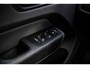 Volvo XC60 2.0 T6 Plug-in hybrid AWD Plus Dark | Long range | Parkeer Camera |  Panoramadak | Stoel/stuurverwarming | Elektr. verstelbare voorstoelen | Sportstoelen |