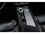 Volvo XC60 2.0 T6 Plug-in hybrid AWD Plus Dark | Long range | Parkeer Camera |  Panoramadak | Stoel/stuurverwarming | Elektr. verstelbare voorstoelen | Sportstoelen |