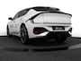 Kia EV6 GT-Line 84 kWh - *DEMO* - Direct leverbaar - Facelift - LED - Stoel-/stuurverwarming - Panorama dak - Fabrieksgarantie tot 09-2031