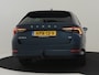 Skoda Octavia Combi 1.4 TSI iV PHEV Business Edition Plus 204 PK DSG/AUTO | Head-up Display | Trekhaak | Parkeer assistent | Stoel/stuur verwarming | apple carplay /Android auto | 18"LMV