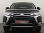 Mitsubishi Outlander 2.0 PHEV instyle - Lederen bekleding - Navigatie - Stoelverwarming - Trekhaak