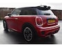 MINI Cooper S Mini 2.0 Chili Serious Business | Navi Prof | Camera | Leder | Stoelverwarming