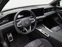 Volkswagen Passat R-Line Edition 1.5 eHybrid 204 PK | Panoramadak | Trekhaak | 360 Camera | Sportstoelen | Stoel- & Stuurverwarming |