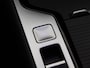Volkswagen Passat R-Line Edition 1.5 eHybrid 204 PK | Panoramadak | Trekhaak | 360 Camera | Sportstoelen | Stoel- & Stuurverwarming |