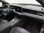 Volkswagen Passat R-Line Edition 1.5 eHybrid 204 PK | Panoramadak | Trekhaak | 360 Camera | Sportstoelen | Stoel- & Stuurverwarming |