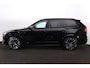 Volvo XC90 T8 Recharge AWD Ultra Dark - Luchtvering - Panorama/schuifdak - IntelliSafe Assist & Surround - 360º Camera - Bowers & Wilkins audio - Adaptieve LED koplampen - Verwarmde voorstoelen, stuur & achterbank - Parkeersensoren voor & achter - Elektr. bedienb. voorstoelen met geheugen - Head up display - Draadloze tel. lader - Extra getint glas - Elektr. inklapbare trekhaak - 21' LMV