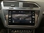 Volkswagen Tiguan 1.5 TSI 150pk DSG ACT Highline Business R R-Line Panoramadak Camera Stoelverwarming DAB+