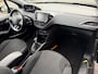 Peugeot 208 1.2 PureTech Allure / apk 2-2027