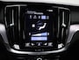 Volvo V60 2.0 B3 Momentum Advantage | Automaat | Apple Carplay/Android Auto | Achteruitrijcamera | Stoelverwarming | Cruise Control | Parkeersensoren | Stuurwiel Verwarmd| Lichtmetalen Velgen |