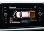 Volkswagen T-Roc 1.0 TSI 115pk Life Edition | Stoelverwarming | Climatronic | Dodehoek Sensoren
