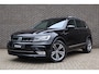 Volkswagen Tiguan 1.4 TSI 125pk Connected Series | R-Line Exterieur | Panoramadak | Dynaudio Soundsysteem | Trekhaak wegklapbaar