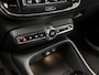 Volvo XC40 1.5 T4 Recharge Inscription Expression 211Pk Automaat (APPLE CARPLAY, LEDER, STUUR/STOELVERWARMING, GETINT GLAS, SPORTSTOELEN, ELEK ACHTERKLEP, KEYLESS, TREKHAAK, NIEUWSTAAT)