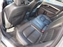 Volvo V70 2.5T Momentum Origineel NL Leer PDC Electrische achterklep Regensensor 18 inch Clima Cruise Trekhaak