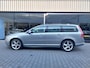 Volvo V70 2.5T Momentum Origineel NL Leer PDC Electrische achterklep Regensensor 18 inch Clima Cruise Trekhaak