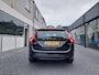 Volvo V60 1.6 T4 Momentum Dealer oh Navi Clima Cruise PDC Telefoon Regensensor Electrisch inklapbare spiegels