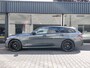BMW 3-Serie Touring 330e Sportstoelen Navi Clima Cruise PDC Leer Active cruise controle Regensensor 17 inch