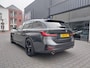 BMW 3-Serie Touring 330e Sportstoelen Navi Clima Cruise PDC Leer Active cruise controle Regensensor 17 inch
