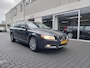 Volvo V70 2.0 Limited Edition Dealer onderhouden Stoelverwarming Leer Spoiler Cruise PDC Trekhaak Navigatie 17 inch Regensensor