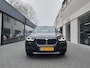 BMW X1 XDrive25e Head up display Navi Clima Cruise PDC Achteruitrij camera Trekhaak 17 inch Automatische achterklep
