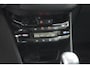 Peugeot 2008 PureTech 130 GT-Line | Allseason Banden | Panoramadak | Apple Carplay | Parkeersensoren