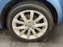 Volkswagen Golf 1.2 TSI | Panoramadak | Stoelverwarming | Climate | 17" | PDC + Inparkeren | Riem Vervangen