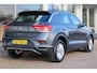 Volkswagen T-Roc 1.5 TSI 150pk DSG Style | Trekhaak | Navigatie | PDC | Camera | Adaptive Cruise