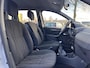 Dacia Duster 1.6 Lauréate 2wd 2e Eigenaar,Airco,Bluetooth,Elek ramen voor,Trekhaak,N.A.P,Nieuwe Apk bij Aflevering