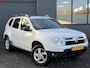 Dacia Duster 1.6 Lauréate 2wd 2e Eigenaar,Airco,Bluetooth,Elek ramen voor,Trekhaak,N.A.P,Nieuwe Apk bij Aflevering