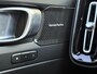 Volvo XC40 Plug-in Hybrid T5 Plus Bright | Facelift | Lederen bekleding | Adaptive cruise control | 20 inch velgen | Stoel- en stuurverwarming | Navigatie | Apple Carplay / Android Auto | LED koplampen | Getint glas | Dode hoek detectie BLIS | Alarm |