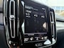 Volvo XC40 Plug-in Hybrid T5 Plus Bright | Facelift | Lederen bekleding | Adaptive cruise control | 20 inch velgen | Stoel- en stuurverwarming | Navigatie | Apple Carplay / Android Auto | LED koplampen | Getint glas | Dode hoek detectie BLIS | Alarm |