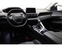 Peugeot 5008 1.2T Blue Lease Premium | 7-persoons | Keyless Entry & Start | Afneembare trekhaak | Elektrische achterklep | 19'' LM Velgen | Camera | Navigatie | Climate Control