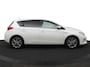 Toyota Auris 1.8 Hybrid Lease | Panoramadak 17" | Parkeer sensoren | Climate control | Cruisecontrol |