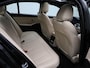 BMW 3-Serie 330e AUTOMAAT | SCHUIFDAK | LEDER | SPORTSTOELEN | CAMERA | NAVIGATIE | APPLE CARPLAY | LMV | LED | PDC | STOELVERWARMING | CLIMA | CRUISE | 12 MAANDEN BOVAG GARANTIE |