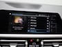 BMW 3-Serie 330e AUTOMAAT | SCHUIFDAK | LEDER | SPORTSTOELEN | CAMERA | NAVIGATIE | APPLE CARPLAY | LMV | LED | PDC | STOELVERWARMING | CLIMA | CRUISE | 12 MAANDEN BOVAG GARANTIE |