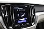 Volvo V60 2.0 T6 PHEV Twin Engine AWD Momentum Pro - Carplay, Leer, Memory, Afn Trekhaak