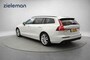 Volvo V60 2.0 B3 Momentum Business Automaat - Carplay, Digital Cockpit