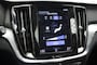 Volvo V60 2.0 B3 Momentum Business Automaat - Carplay, Digital Cockpit