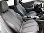 Peugeot e-2008 EV GT Avantage 54 kWh 156pk Automaat | 412km Actieradius | Navigatie | Adaptieve Cruise Control | Camera Voor + Achter | 17"LMV | Keyless Entry/Start | LED | Stoelverwarming | Apple Carplay/Android Auto |