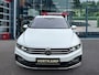 Volkswagen Passat 2.0 TDI DSG 4MOTION R-LINE TREKHAAK/PANODAK/360CAM/ELEKKLEP/HK/MEM/STOELVERW