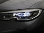 BMW 3-Serie Touring 330e AUTOMAAT | M-PAKKET INTERIEUR & EXTERIEUR | HARMAN KARDON | CAMERA | NAVIGATIE | APPLE CARPLAY | CLIMA | CRUISE | PDC | ALCANTARA/LEDER | VIRTUEEL | 12 MAANDEN BOVAG GARANTIE |