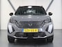 Peugeot 2008 1.2 Hybrid 136PK GT | 1ste eigenaar | AppleCarPlay/AndroidAuto | Climate Control | Cruise Control | 360'Camera | FULL LED | Navigatie | LMV | Parkeersensoren | Privacy Glass | Isofix | Two-Tone | Sfeerverlichting |