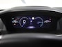 Peugeot 2008 1.2 Hybrid 136PK GT | 1ste eigenaar | AppleCarPlay/AndroidAuto | Climate Control | Cruise Control | 360'Camera | FULL LED | Navigatie | LMV | Parkeersensoren | Privacy Glass | Isofix | Two-Tone | Sfeerverlichting |