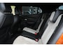 Peugeot e-2008 EV GT Pack 50 kWh 136 pk Navigatie/Stoelverwarming/AdaptieveCruiseControl