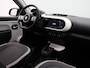 Renault Twingo 0.9 TCe Dynamique 90pk | Automaat | Elektrisch vouwdak | Camera | Cruise | Navi | Parkeersens. achter