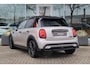MINI Cooper Mini 5-Deurs (f55) 1.5 Business Edition 136pk | Cruise | Navigatie | Airco | Pano | LED | Radio | Carplay