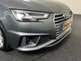 Audi A4 Avant 40 TFSI Sport S line Black Edition december 2018 vol leder / trekhaak / navi / camera / virt. cockpit